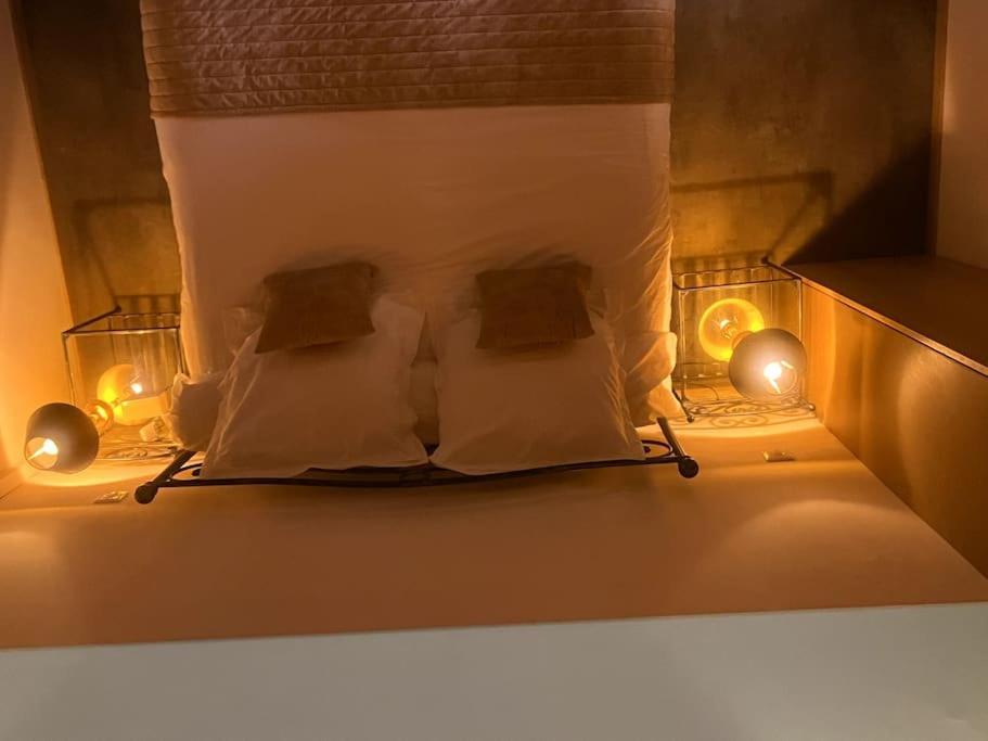 Gite De Charme 5 Etoiles Pour Couple Avec Sauna Et Jacuzzi Exterieurs Privatifs Peaugres Zewnętrze zdjęcie