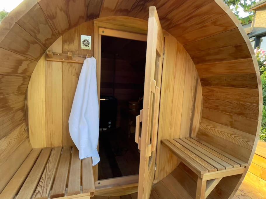 Gite De Charme 5 Etoiles Pour Couple Avec Sauna Et Jacuzzi Exterieurs Privatifs Peaugres Zewnętrze zdjęcie