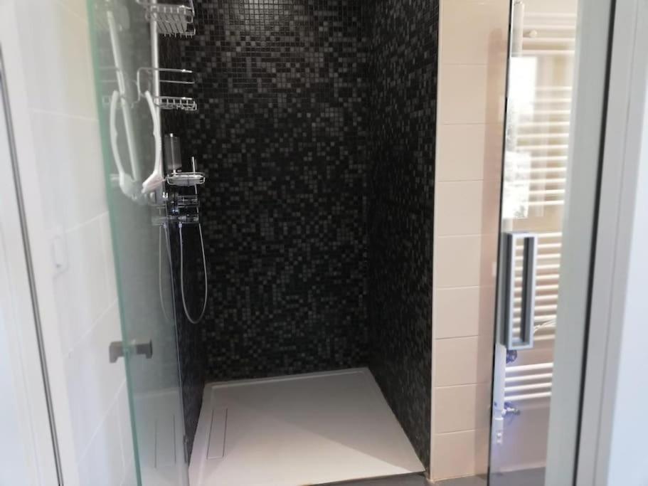 Gite De Charme 5 Etoiles Pour Couple Avec Sauna Et Jacuzzi Exterieurs Privatifs Peaugres Zewnętrze zdjęcie