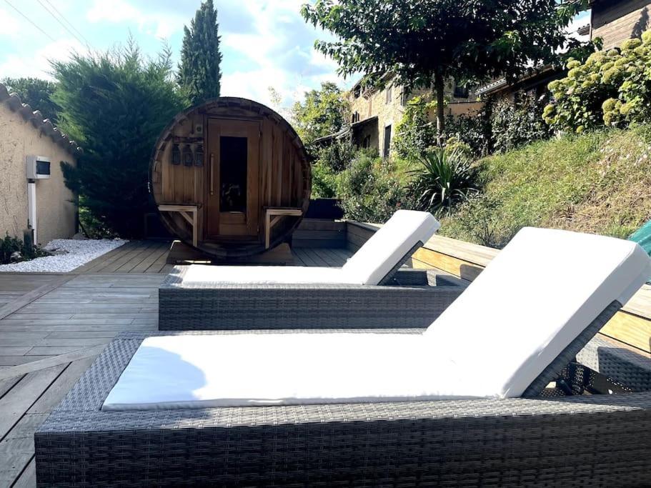 Gite De Charme 5 Etoiles Pour Couple Avec Sauna Et Jacuzzi Exterieurs Privatifs Peaugres Zewnętrze zdjęcie